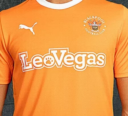 Blackpool FC presenteert met LeoVegas een nieuwe hoofdsponsor